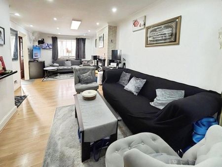 2 bedroom detached house to rent - Photo 3