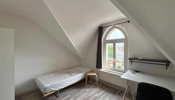 Appartement 1 pièces 13m2 REIMS 480 euros - Photo 1