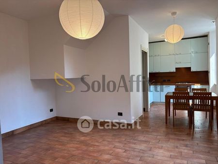 Trilocale in Affitto in Via Pietro Maroncelli 10 a Milano - Foto 2