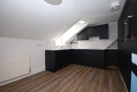 1 bedroom property to rent - Photo 4