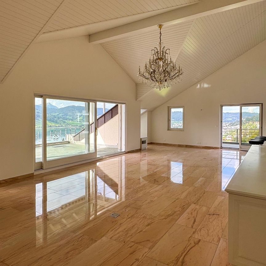 Exklusive 4½-Zimmer-Dachwohnung mit 185m2 Wohnfläche - Photo 1