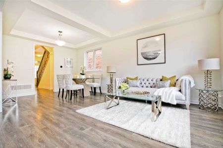 For Lease - 16 Casely Avenue, Richmond Hill, Ontario - Photo 4