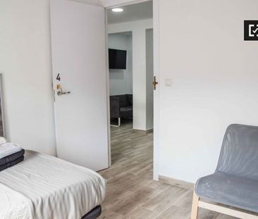 Carrer de Jaca, Valencia, Valencian Community 46010 - Photo 3