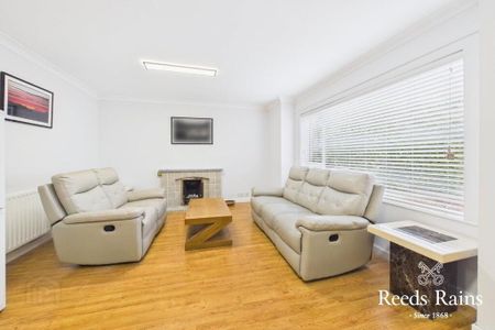 Flat 1, 64 Osborne Park, Malone, Belfast, BT9 6JP - Photo 2