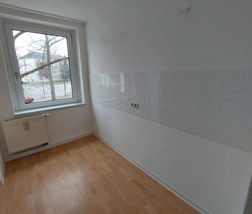 Familienwohnung / Balkon / Bad mit Fenster - Photo 6