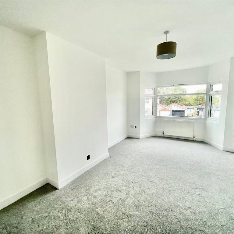 3 bedroom maisonette to rent - Photo 1