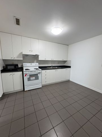 For Lease - 603 Gerrard Street Unit# 2, Toronto, Ontario - Photo 3