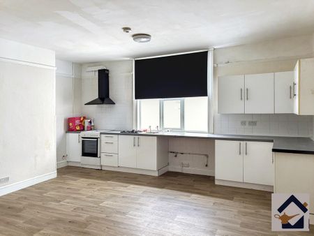 3 bedroom terraced house to rent - Photo 4