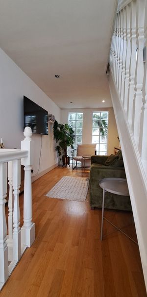1 Bed Semi-Detached House, Fulham, SW6 - Photo 1