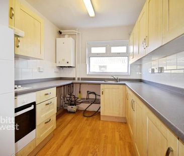 2 bedroom apartment to rent - Photo 2