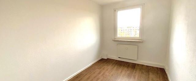 3-Zimmerwohnung im Erdgeschoss mit Balkon - Foto 1