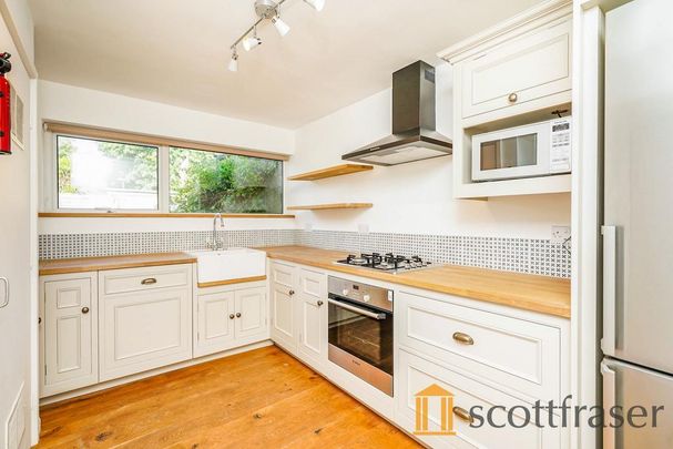 3 bedroom terraced house to rent - Photo 1