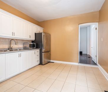 For Lease - 21 Oxford Street, Hamilton, Ontario - Photo 4