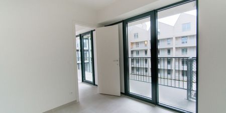 Appartement te huur in Antwerpen voor € 1.200 met 2 slaapkamers - Photo 3
