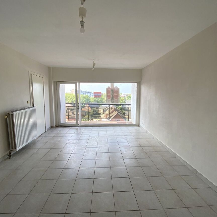 Gerenoveerd appartement met één slaapkamer - Foto 1