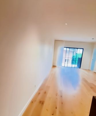 3 bed 2 bath - Photo 1