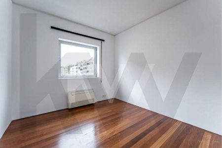 Apartamento T4 em Porto - Foto 4