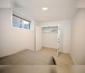 2 Bedroom 1 Bath Inglewood Basement For Rent - Photo 5