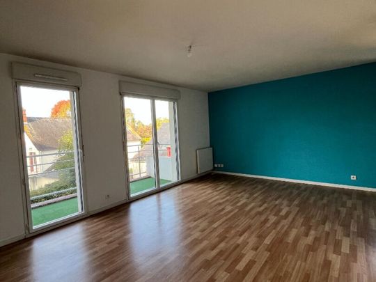 Location Appartement 3 pièce(s) de 69.93 m2 - Photo 1