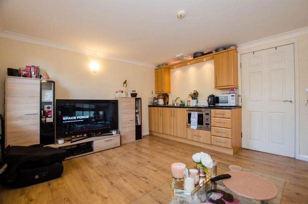 1 bedroom apartment to rent - Photo 1