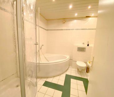 Attraktive 3,5-Zimmer-Wohnung mit zusätzlichen Mansardenbereich - Foto 4