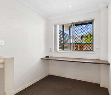 4/551 Oxley Road, Sherwood QLD 4075 - House For Rent | Domain - Photo 4