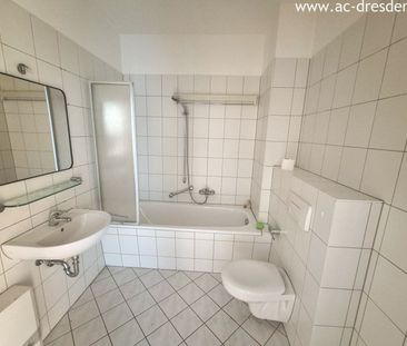 Freundliche 2-Raum-Wohnung mit Balkon in saniertem Gründerzeithaus ... - Foto 2