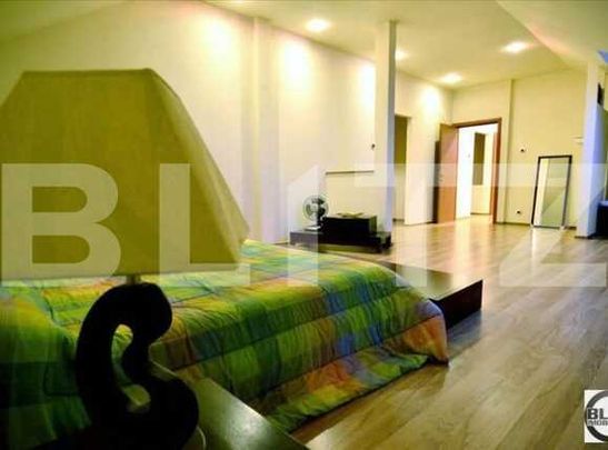 Penthouse la prima inchiriere 140 mp utli. Terasa 20 mp cu priveliste! - Fotografie 1