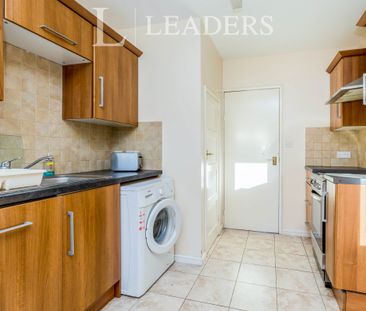 3 bedroom house to rent Algar Road, Stoke-on-Trent, ST4 - Photo 4