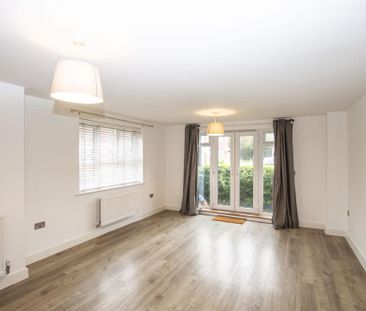 2 bedroom detached house to rent - Photo 1