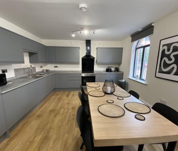 1 bedroom in a house share to rent - Photo 5