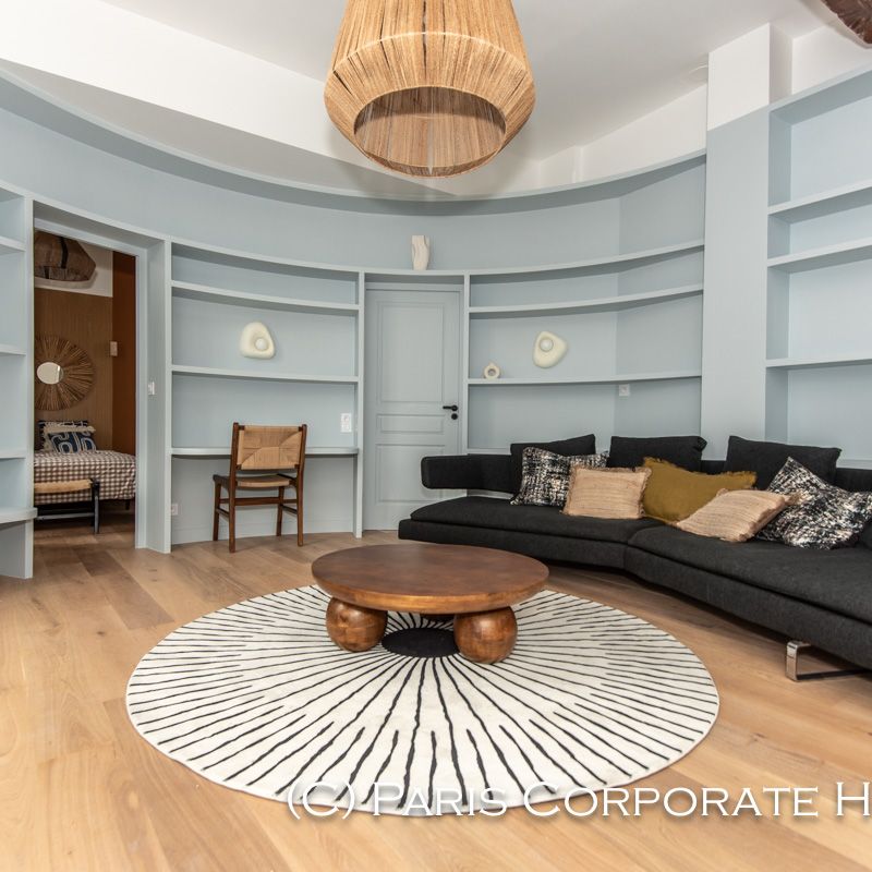 Rue du Marché des Blancs Manteaux, - Photo 1