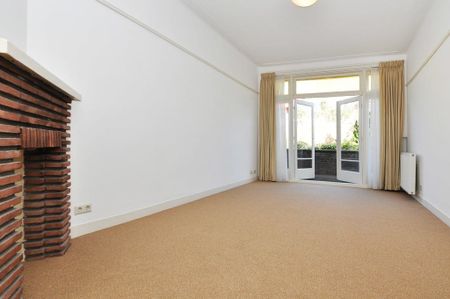 Appartement te huur: Gevers Deynootweg 58 2586 BM Den Haag - Foto 2