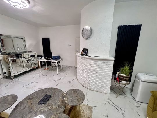 woning met 5 slpk en tuin te huur - Photo 1