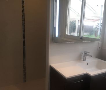 Location Maison 3 pièces 72m² - Photo 3