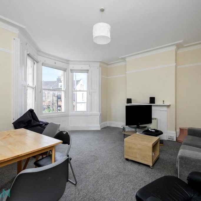 3 bedroom apartment to rent - Photo 1