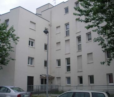 Location Appartement 1 pièce 21m² - Photo 6