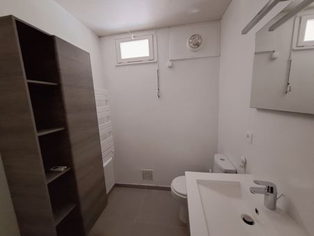 Location Appartement 1 pièce 20m² POISSY 78300 - Photo 3