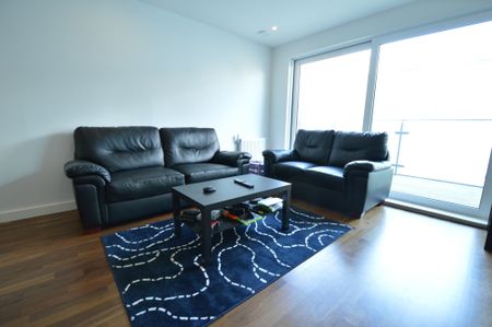 Cornmill House, Greenwich, SE8, London - Photo 2