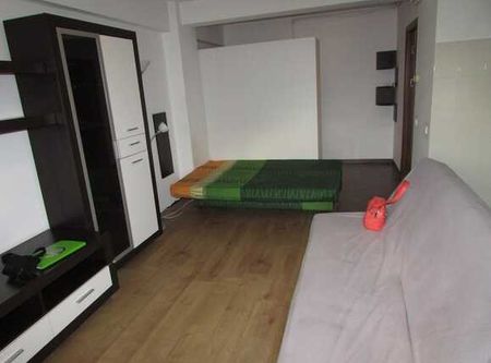 Apartament cu 1 camera, 34 mp, zona Platinia Shopping Center - Photo 4