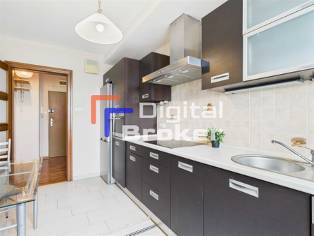 Warszawa, Praga-Południe, Al. Stanów Zjednoczonych - Photo 5