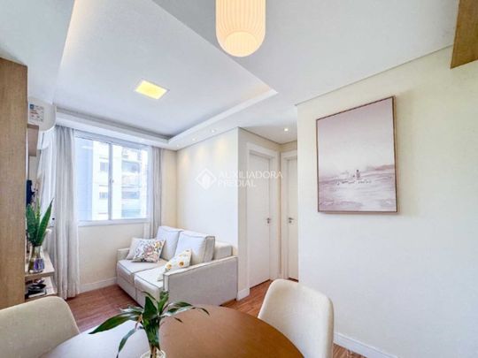 Apartamento com 2 quartos e 40m² para alugar em Sarandi, Porto Alegre. - Photo 1