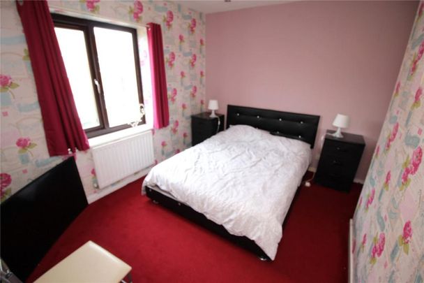 1 bedroom semi-detached house to rent - Photo 1
