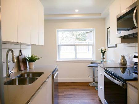 For Lease - 2 Wingreen Court Unit# 3, Toronto, Ontario - Photo 3