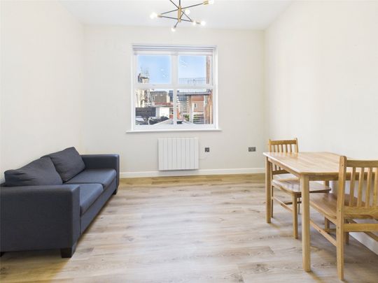 York Street, Twickenham, London, TW1 - Photo 1