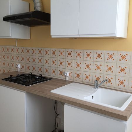 Location Appartement 3 pièces 62m² - Photo 3