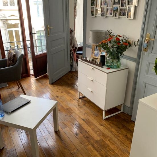 Appartement te huur - Photo 1