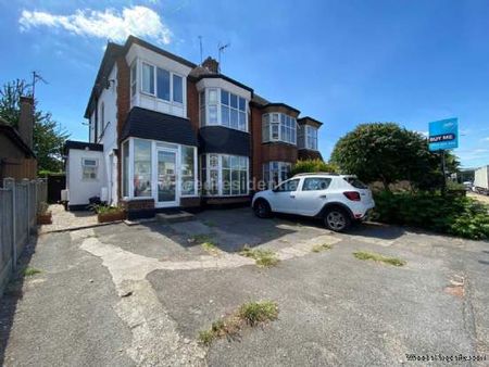 1 bedroom property to rent in Southend On Sea - Photo 2