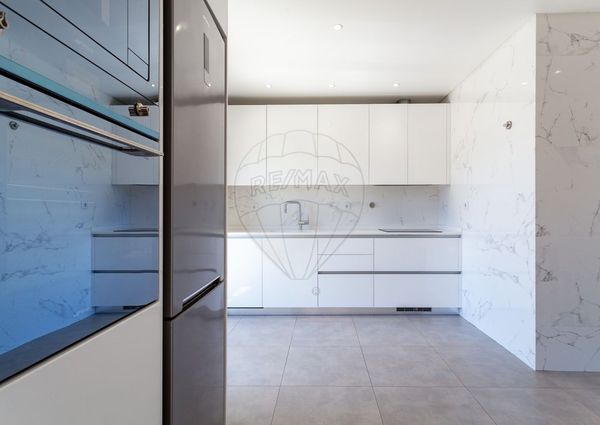 Apartamento T3 em Setúbal