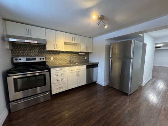 For Lease - 842 Sixth Street Unit# Bsmt, Mississauga, Ontario - Photo 1